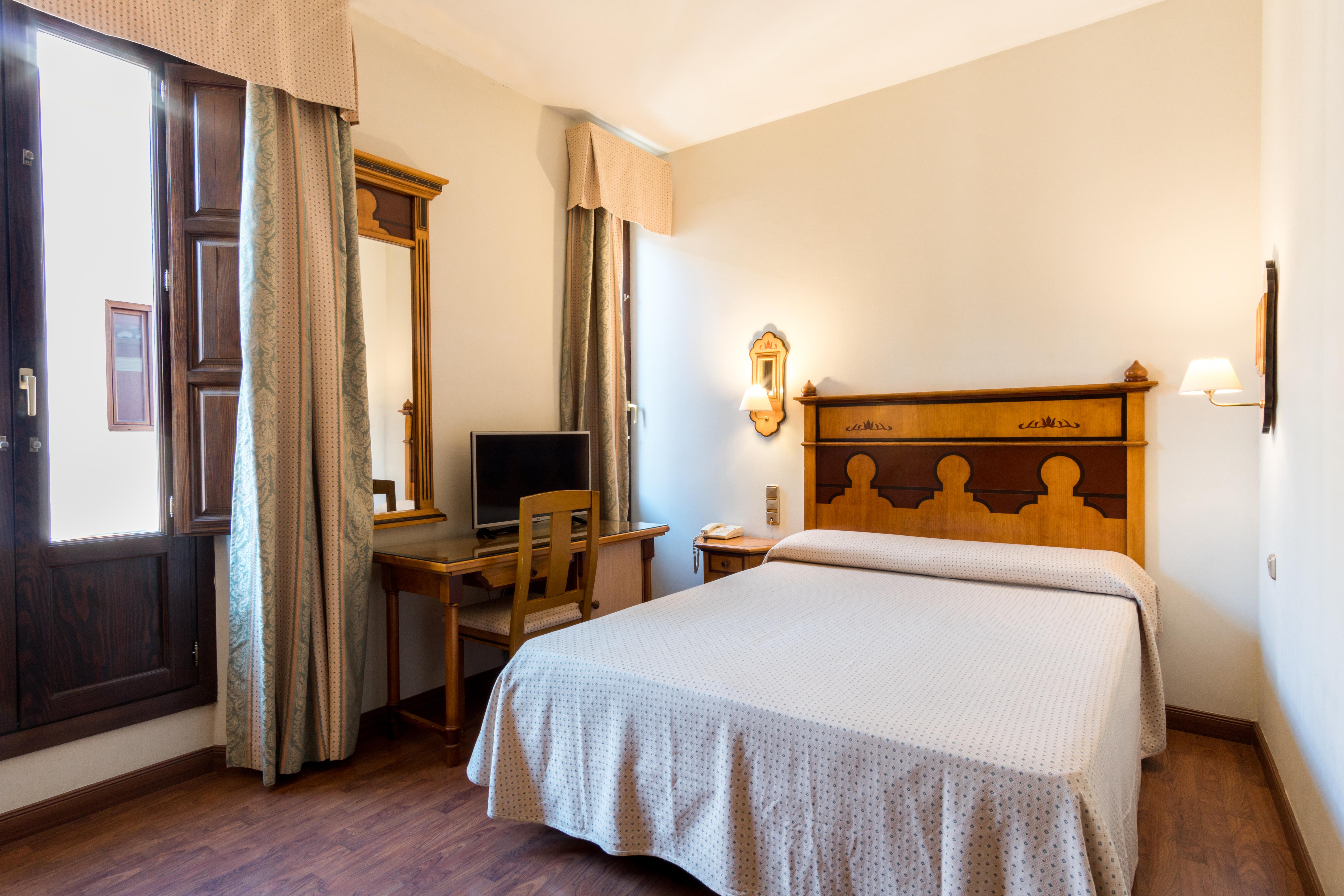 Plaza Nueva Hotel