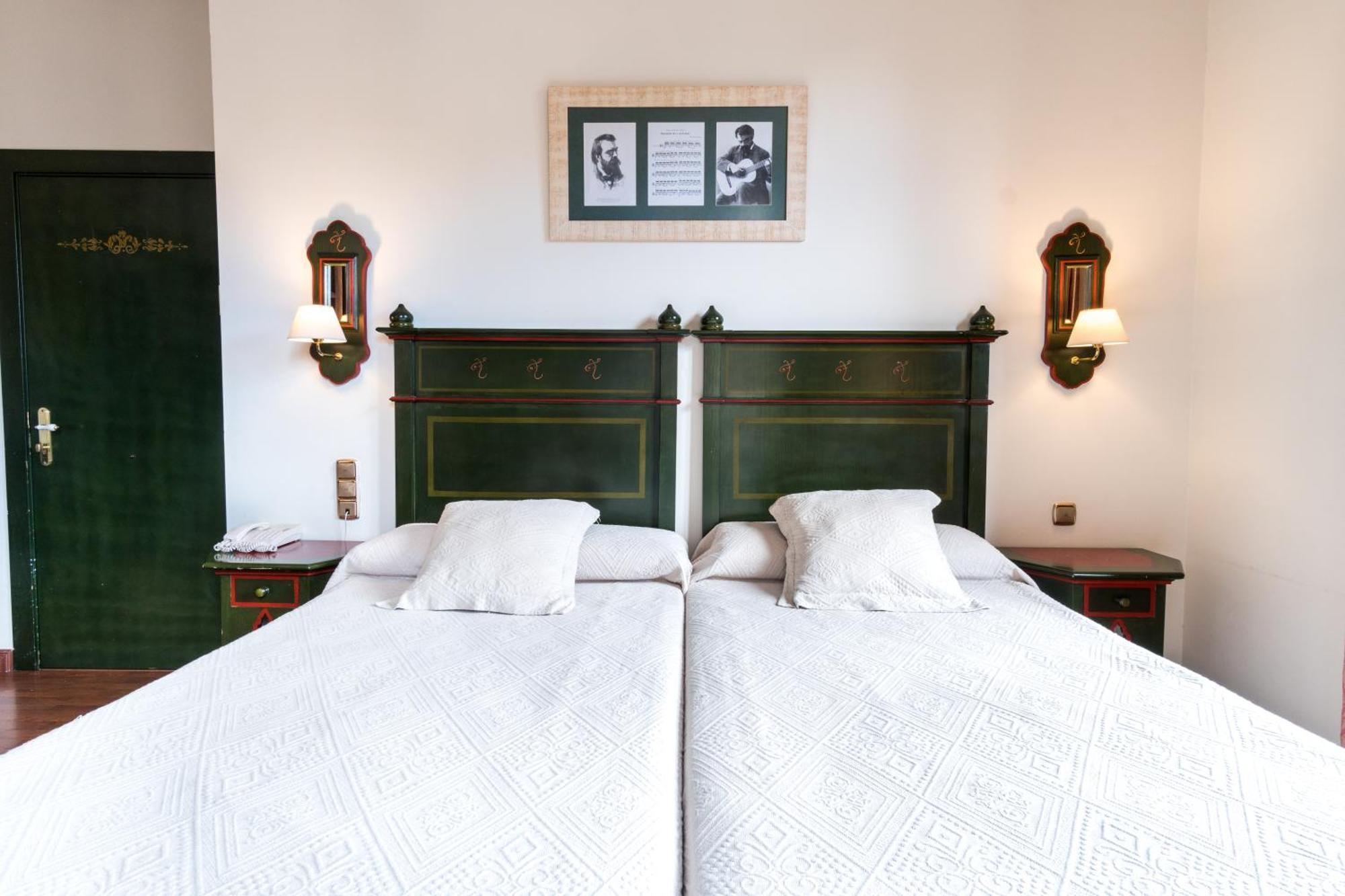 Plaza Nueva Hotel