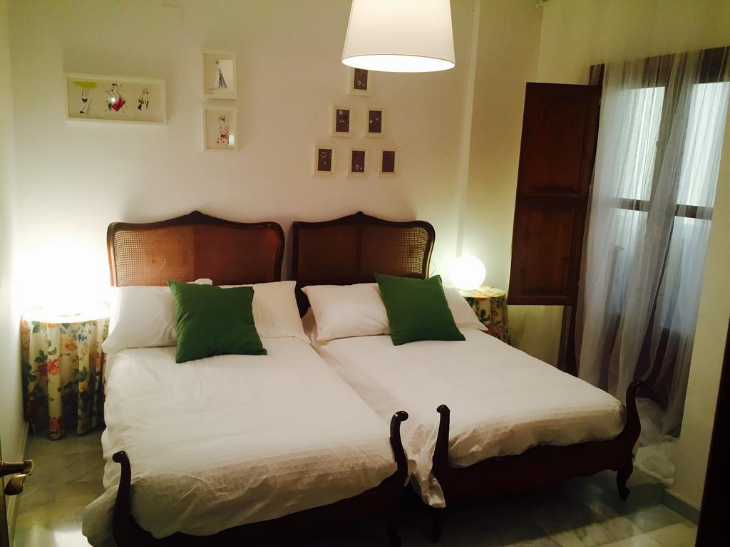 Plaza Nueva 3*
